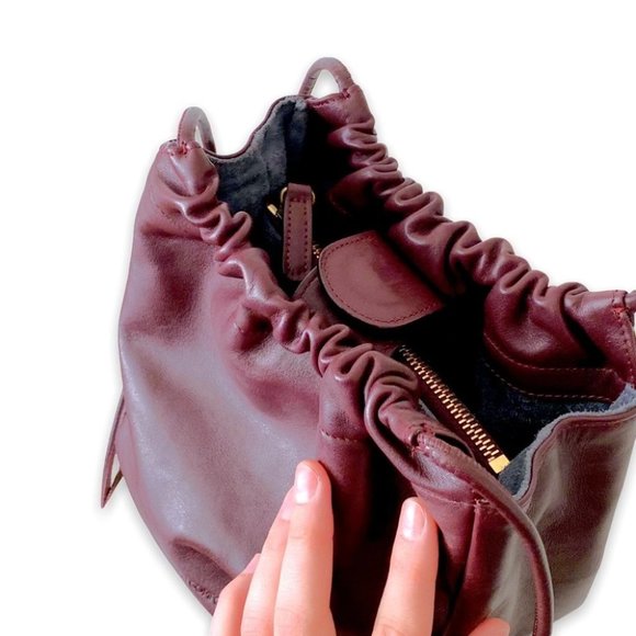 🙌Creatures of Comfort Italian Leather Burgundy Mini Pint Bucket Crossbody Bag - Picture 11 of 11